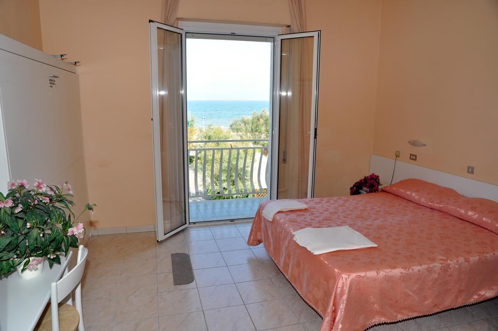 Hotel Perla Senigallia Ngoại thất bức ảnh