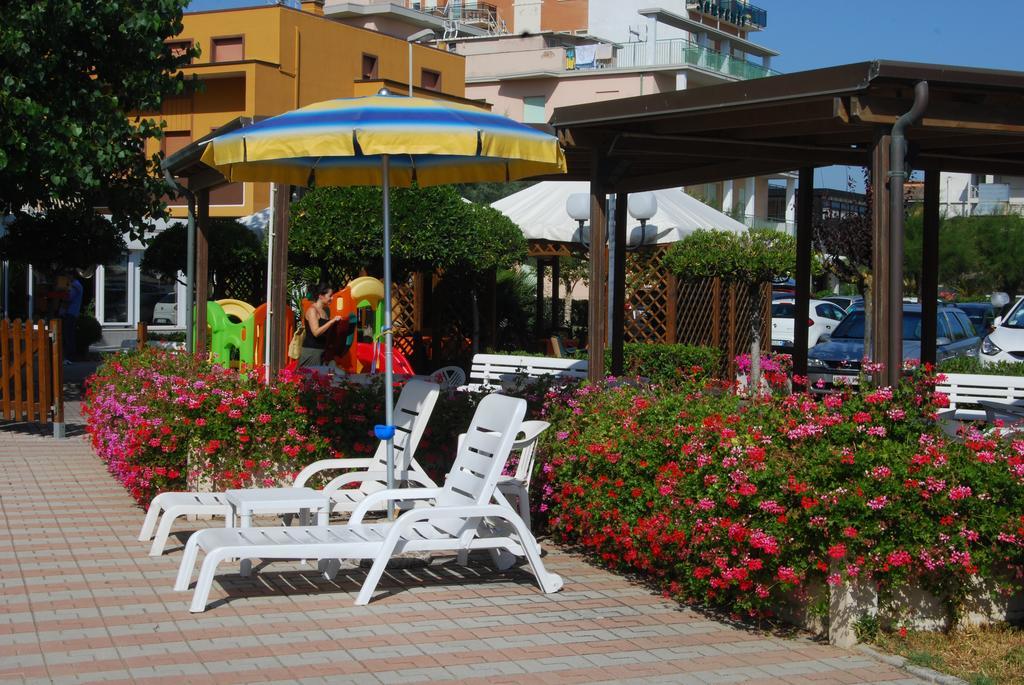 Hotel Perla Senigallia Ngoại thất bức ảnh