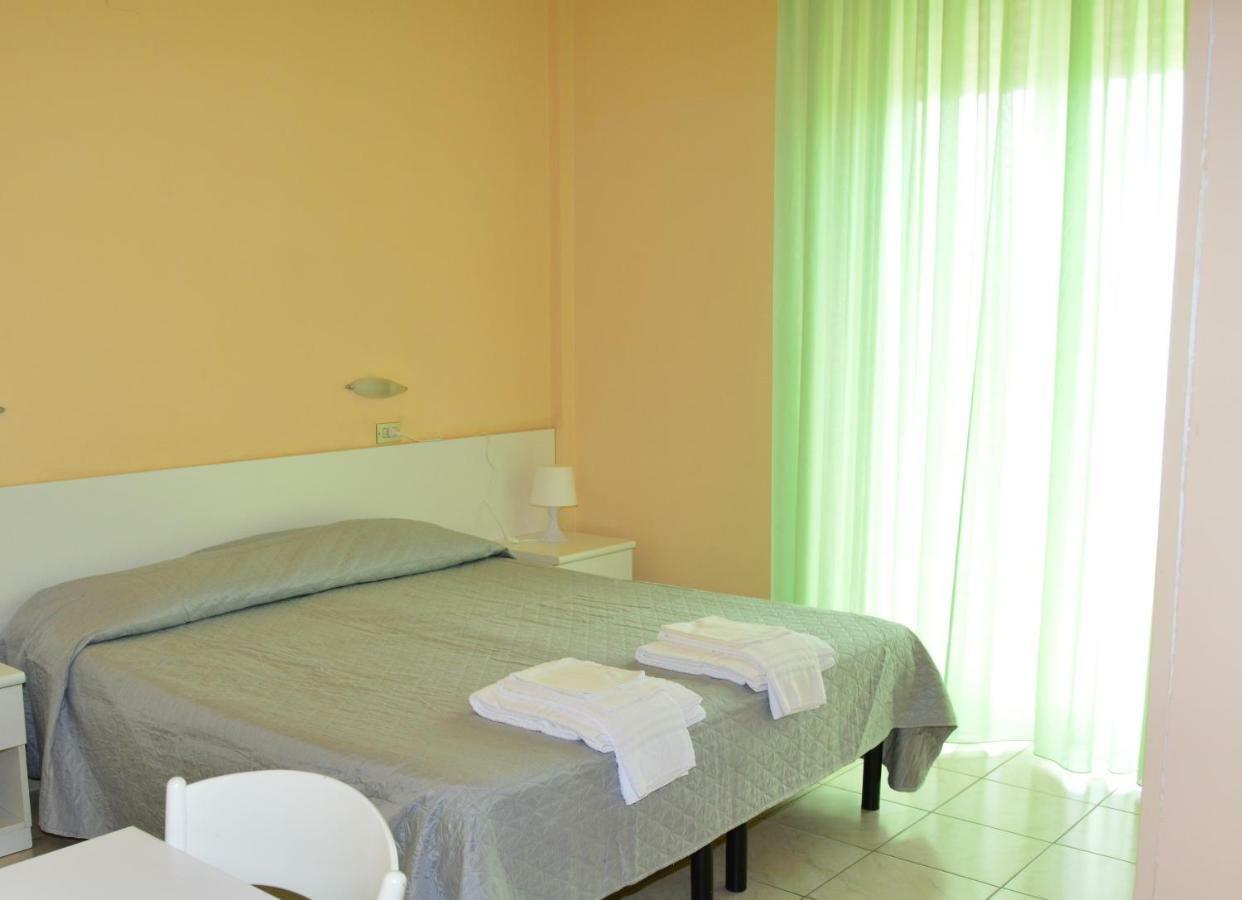 Hotel Perla Senigallia Ngoại thất bức ảnh