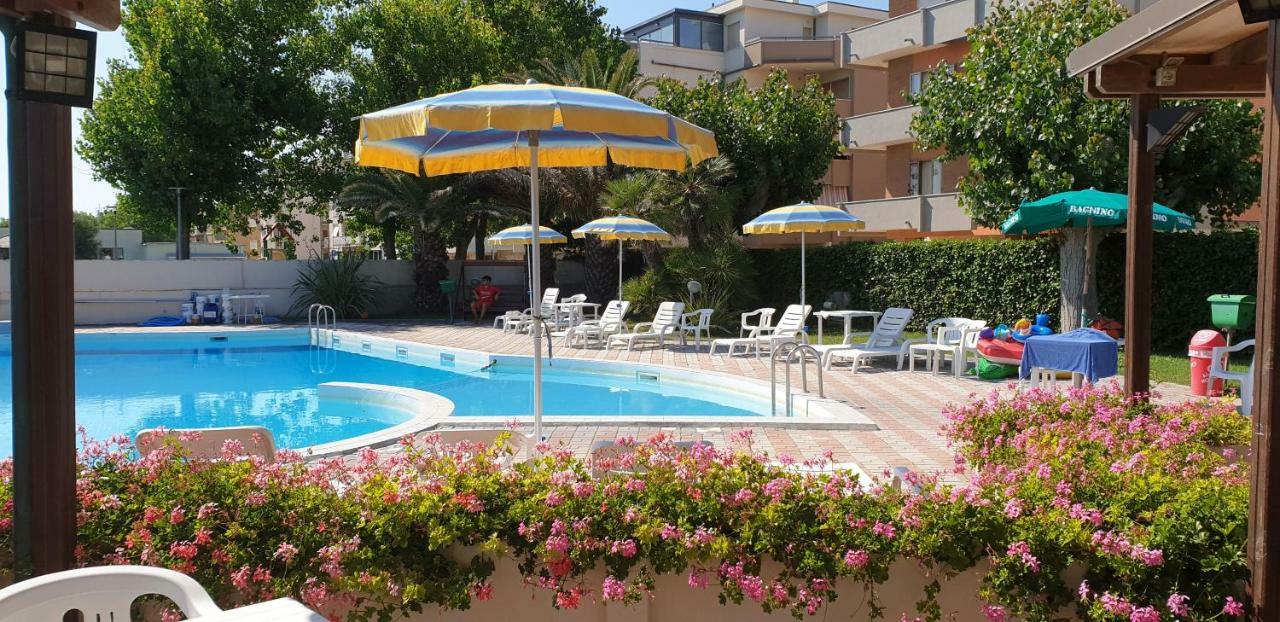 Hotel Perla Senigallia Ngoại thất bức ảnh
